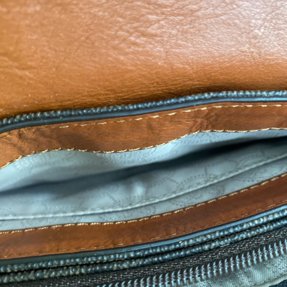 Michael Kors Signature Brown Crossbody Bag - Picture 7 of 16